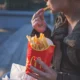 McDonald's test une fonctionnalité de géolocalisation pour vendre ses frites chaudes !